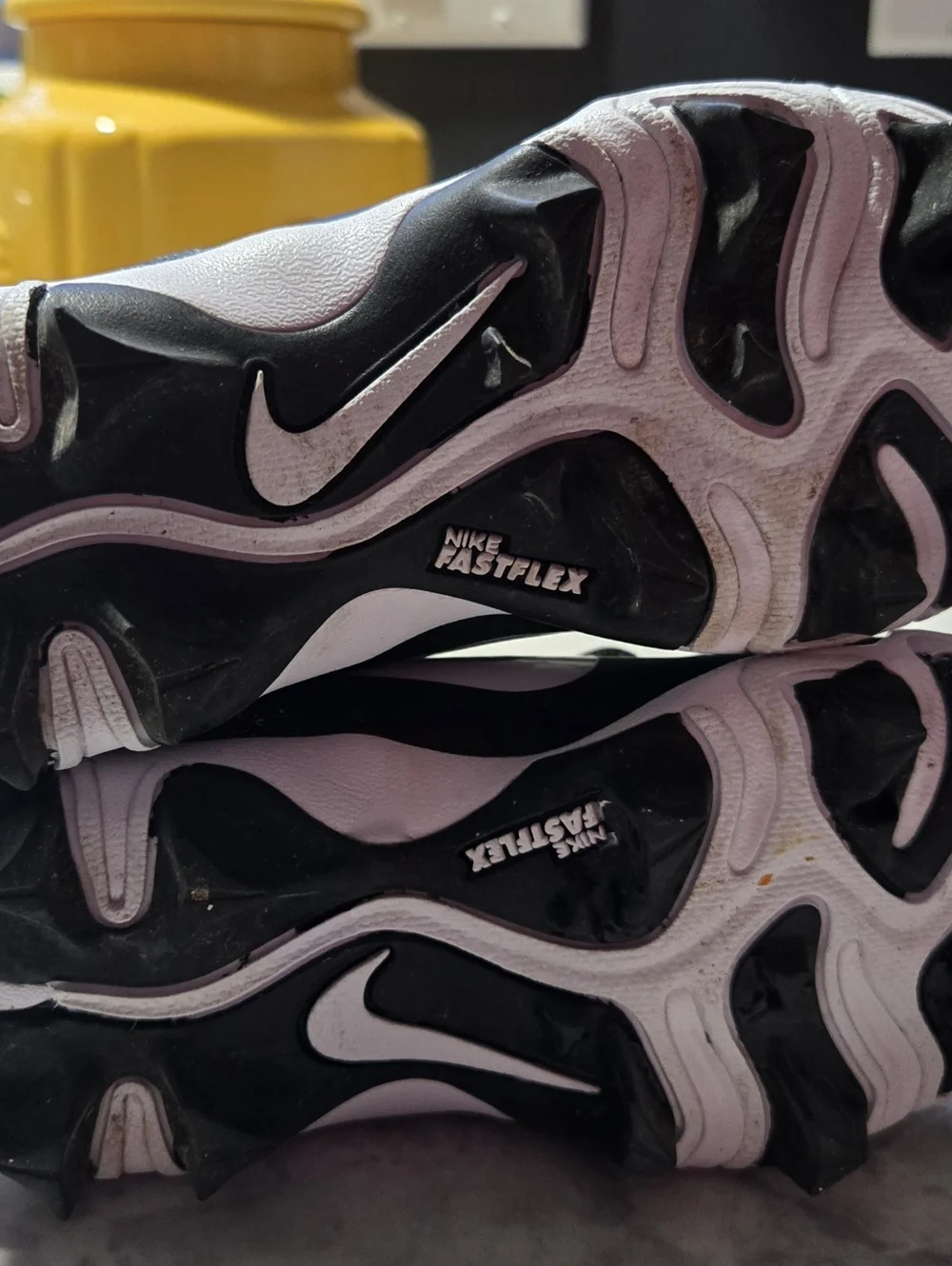 Black Kids NIKE baseball Cleats - Picture 6 of 9